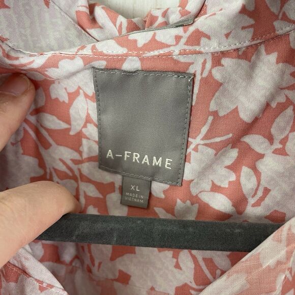 A-Frame Shirt Mens XL Slim Short Sleeve Button Up Pinky /Peach Floral NWT - Picture 2 of 8